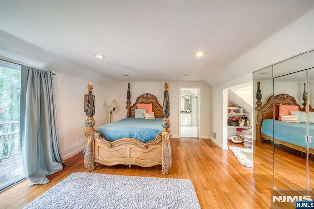 604 Broad Avenue, Leonia, NJ 07605