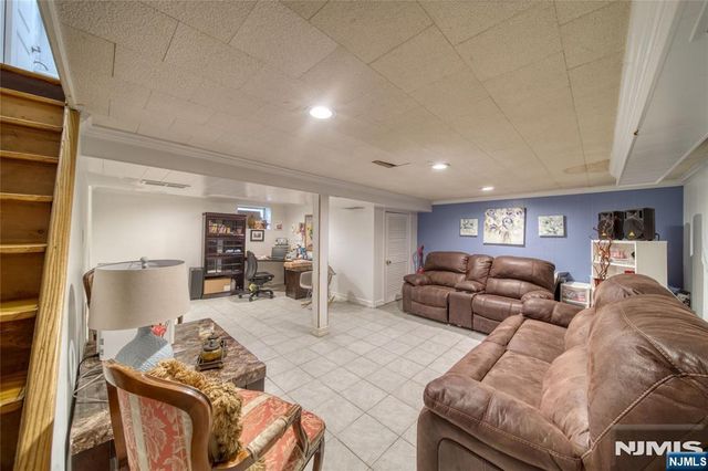 604 Broad Avenue, Leonia, NJ 07605