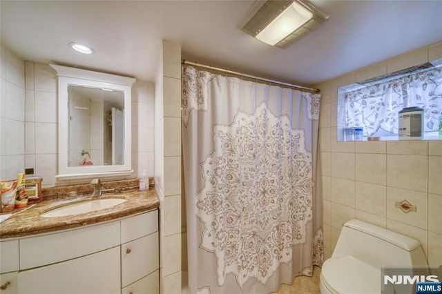 604 Broad Avenue, Leonia, NJ 07605