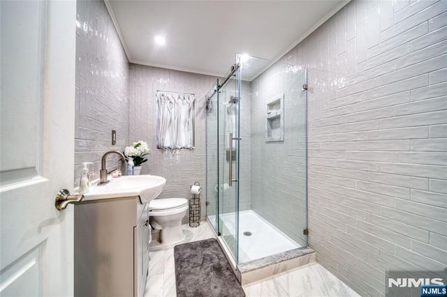 604 Broad Avenue, Leonia, NJ 07605