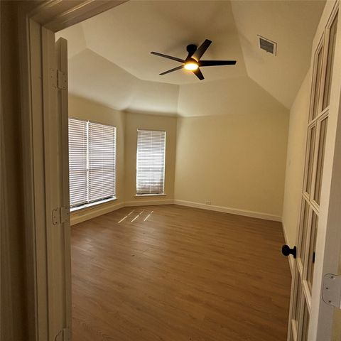 1906 Buffalo Bend Drive, Lewisville, TX 75067