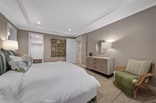 166 Villa Ridge, Irvine, CA 92602