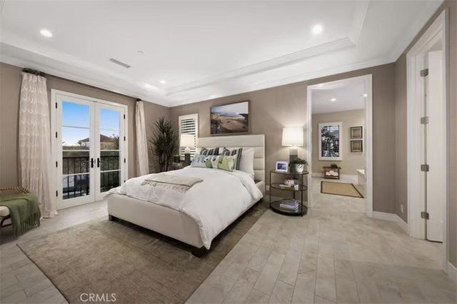 166 Villa Ridge, Irvine, CA 92602