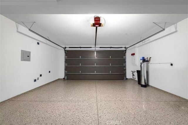 166 Villa Ridge, Irvine, CA 92602