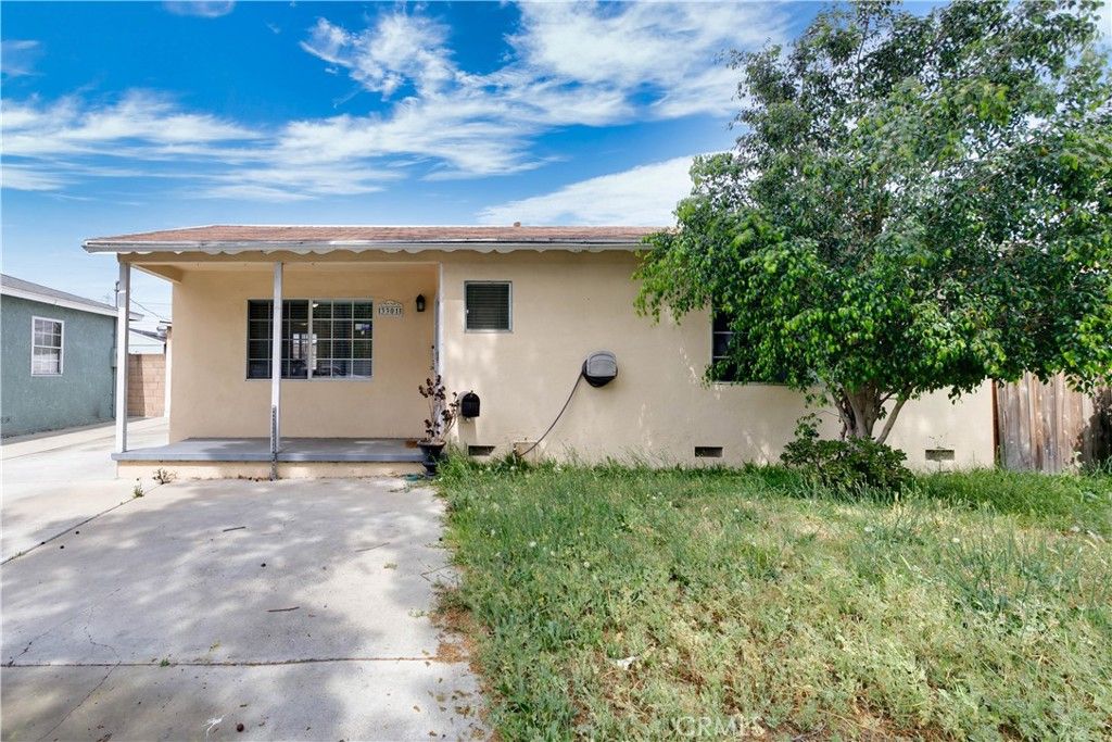 3301 E 67th Way, Long Beach, CA 90805