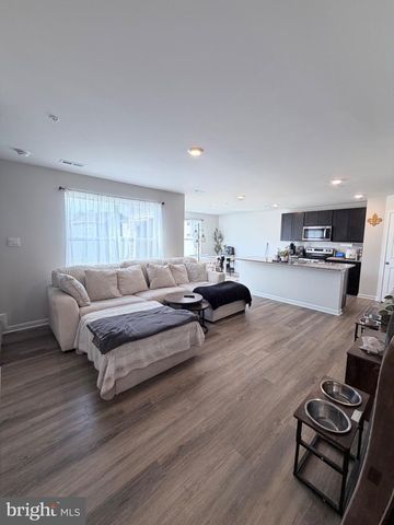 554 FAWN MEADOW LN, La Plata, MD 20646