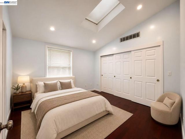 3325 Macarthur Blvd, Oakland, CA 94602