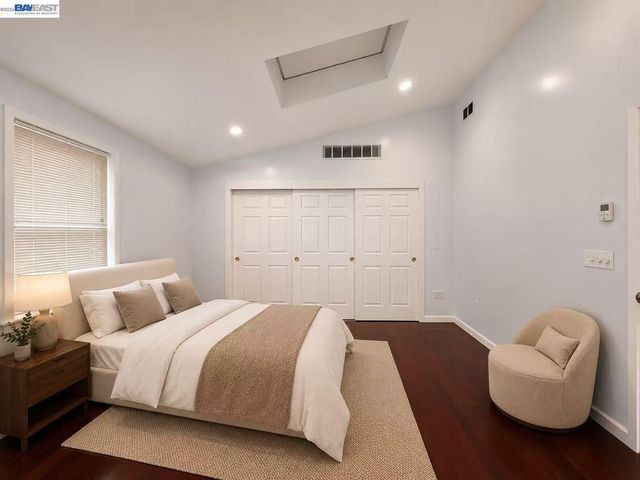 3325 Macarthur Blvd, Oakland, CA 94602