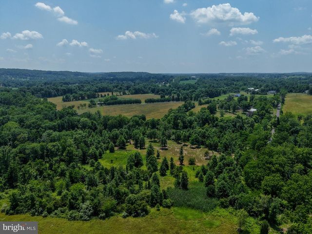 6298 PIDCOCK CREEK RD, New Hope, PA 18938