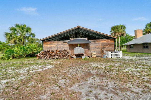 9601 SW Fox Brown Road, Indiantown, FL 34956