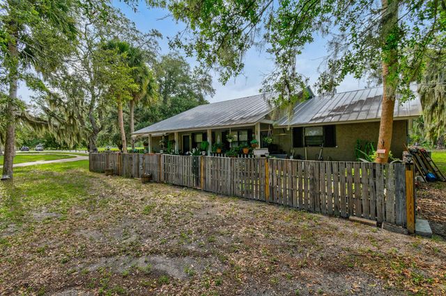 9601 SW Fox Brown Road, Indiantown, FL 34956