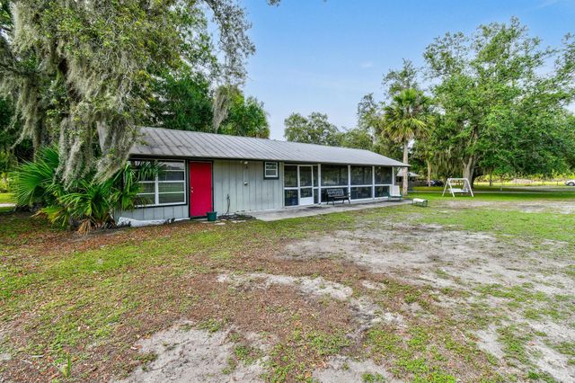9601 SW Fox Brown Road, Indiantown, FL 34956