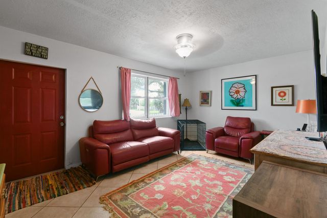 9601 SW Fox Brown Road, Indiantown, FL 34956