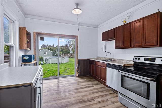 123 6th Street, Rome, NY 13440