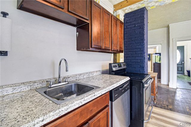 123 6th Street, Rome, NY 13440