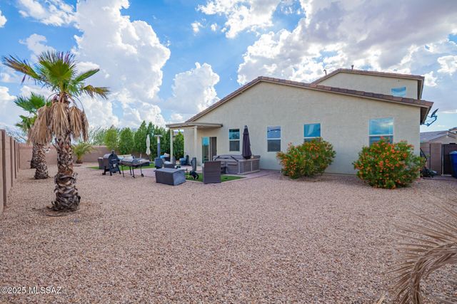 6255 S Desert Peak Drive, Tucson, AZ 85706