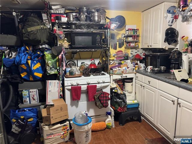 253 Crystal Street, North Arlington, NJ 07031