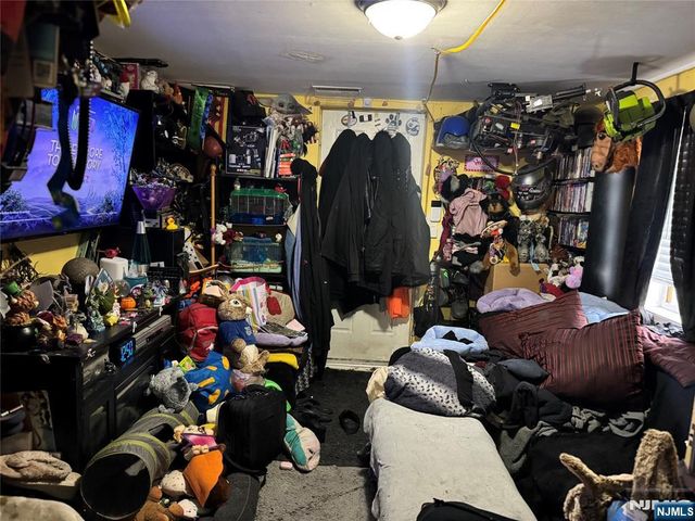 253 Crystal Street, North Arlington, NJ 07031