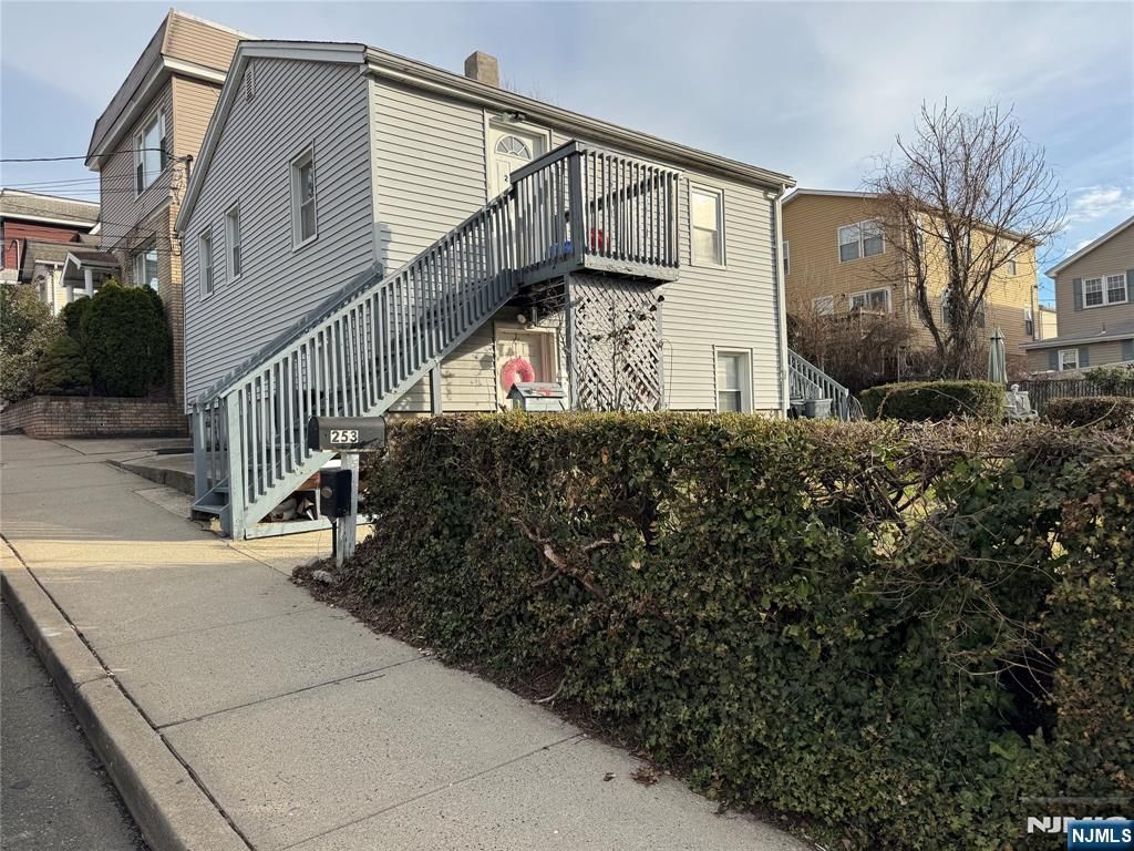 253 Crystal Street, North Arlington, NJ 07031