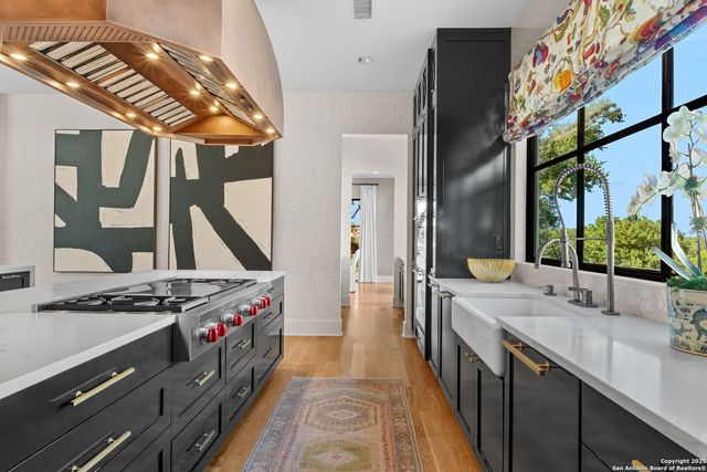 730 Elizabeth, San Antonio, TX 78209