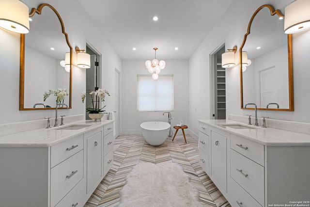 730 Elizabeth, San Antonio, TX 78209