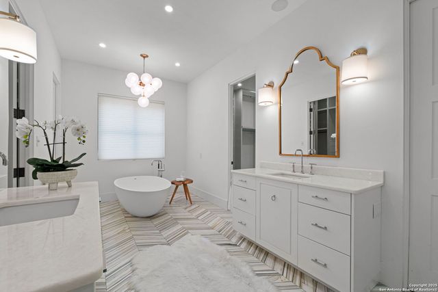 730 Elizabeth, San Antonio, TX 78209