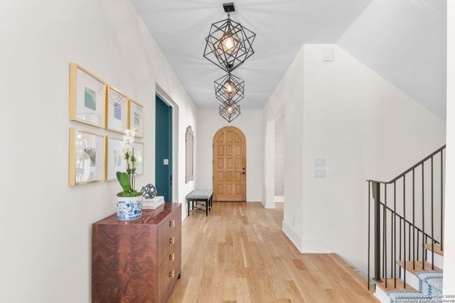 730 Elizabeth, San Antonio, TX 78209