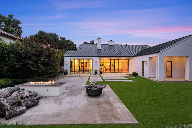 730 Elizabeth, San Antonio, TX 78209