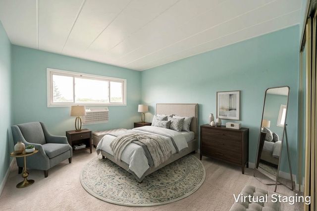 1000 S Lorraine Road 411, Wheaton, IL 60189