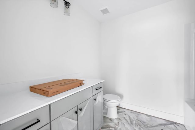 180 Clay Ridge Dr A3, Clarksville, TN 37040