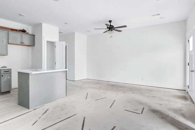 180 Clay Ridge Dr A3, Clarksville, TN 37040