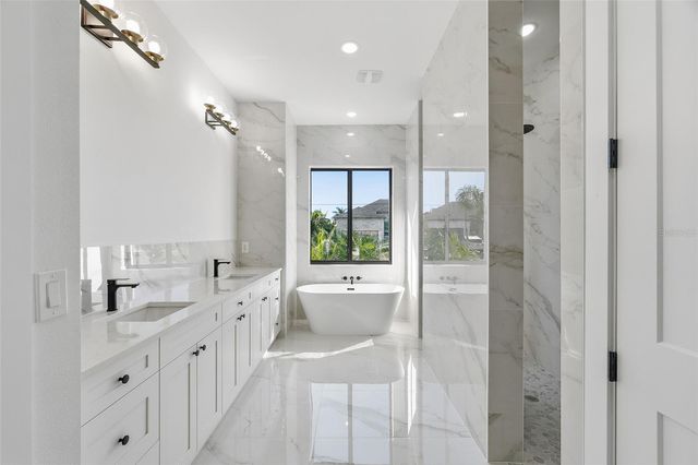 210 TOURNAMENT ROAD, Rotonda West, FL 33947