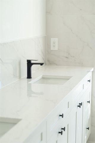 210 TOURNAMENT ROAD, Rotonda West, FL 33947