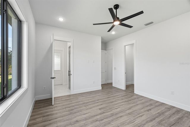 210 TOURNAMENT ROAD, Rotonda West, FL 33947