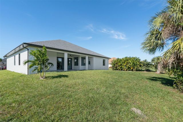 210 TOURNAMENT ROAD, Rotonda West, FL 33947