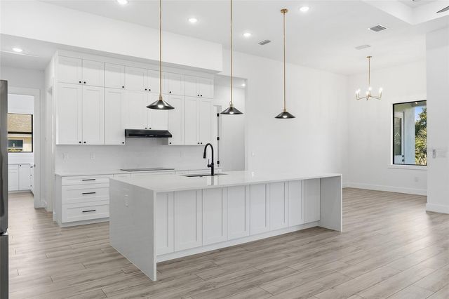 210 TOURNAMENT ROAD, Rotonda West, FL 33947