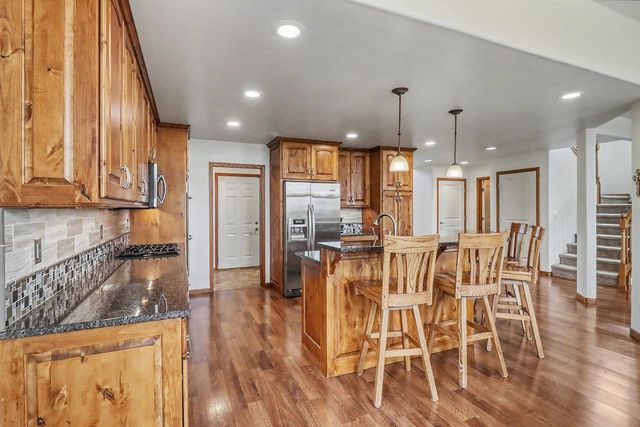 3969 85th Avenue N, Moorhead, MN 56560