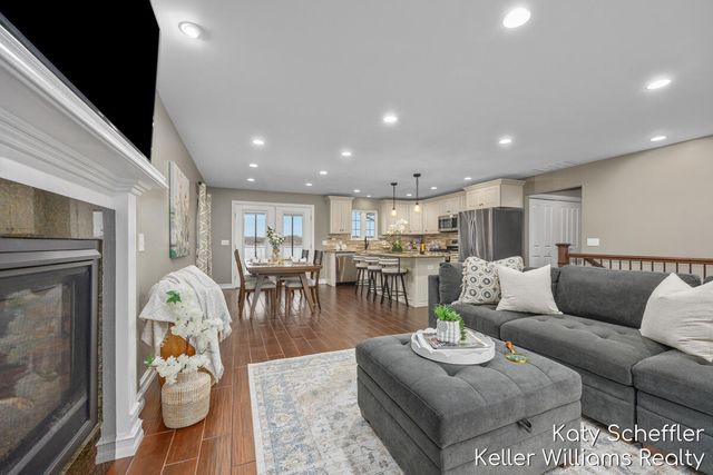 7896 Bay Meadow, Canadian Lakes, MI 49346