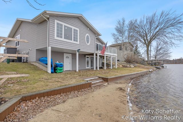 7896 Bay Meadow, Canadian Lakes, MI 49346