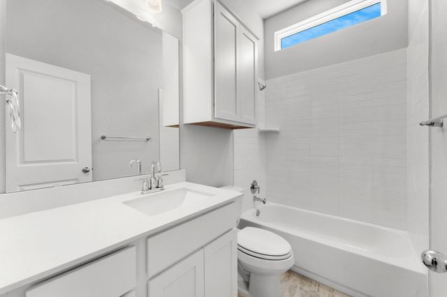 2301 Castillo DR 63, Pflugerville, TX 78664