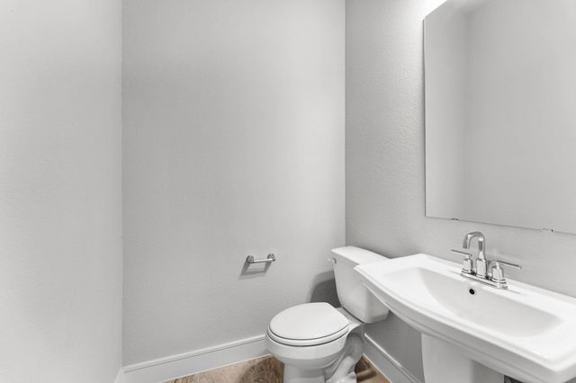 2301 Castillo DR 63, Pflugerville, TX 78664