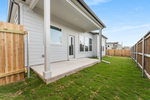 2301 Castillo DR 63, Pflugerville, TX 78664