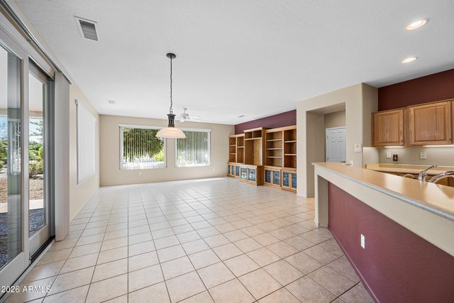 20134 N GOLDEN BARREL Drive, Surprise, AZ 85374