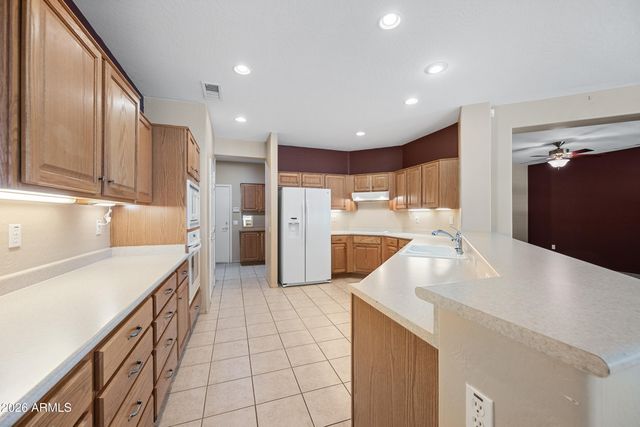 20134 N GOLDEN BARREL Drive, Surprise, AZ 85374