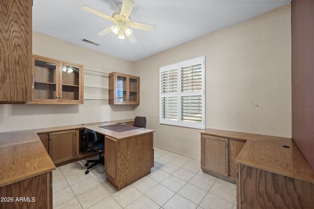 20134 N GOLDEN BARREL Drive, Surprise, AZ 85374