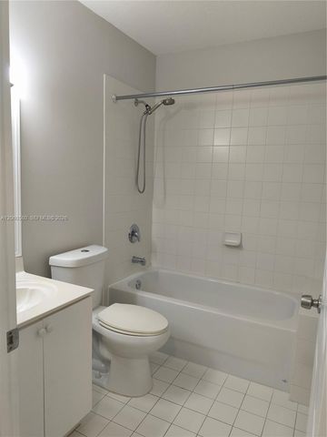 22641 SW 88th Place 304, Cutler Bay, FL 33190
