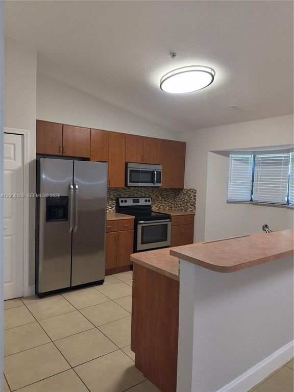 22641 SW 88th Place 304, Cutler Bay, FL 33190