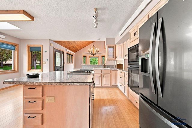 102 W Pine Street, Spearfish, SD 57783