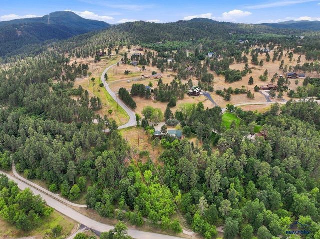 102 W Pine Street, Spearfish, SD 57783