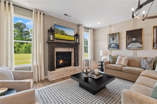 108 Compass Road, Hampton, GA 30228